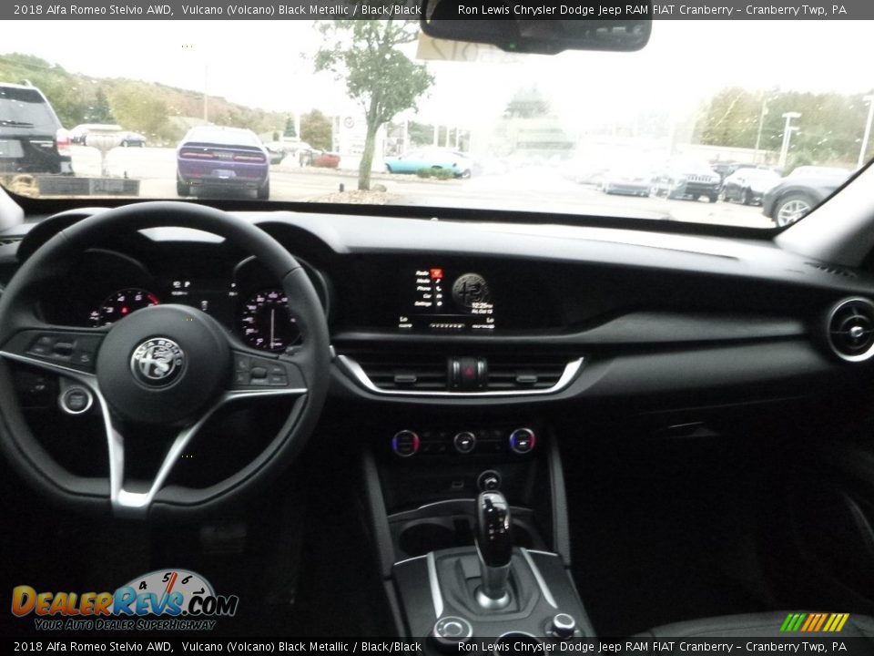 2018 Alfa Romeo Stelvio AWD Vulcano (Volcano) Black Metallic / Black/Black Photo #19