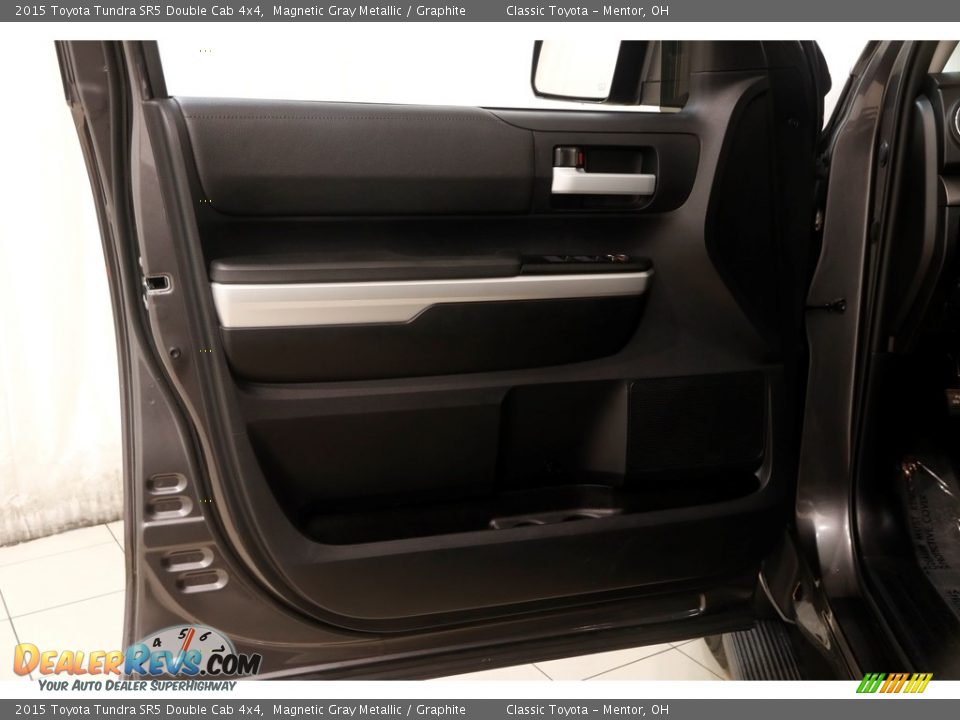 2015 Toyota Tundra SR5 Double Cab 4x4 Magnetic Gray Metallic / Graphite Photo #5