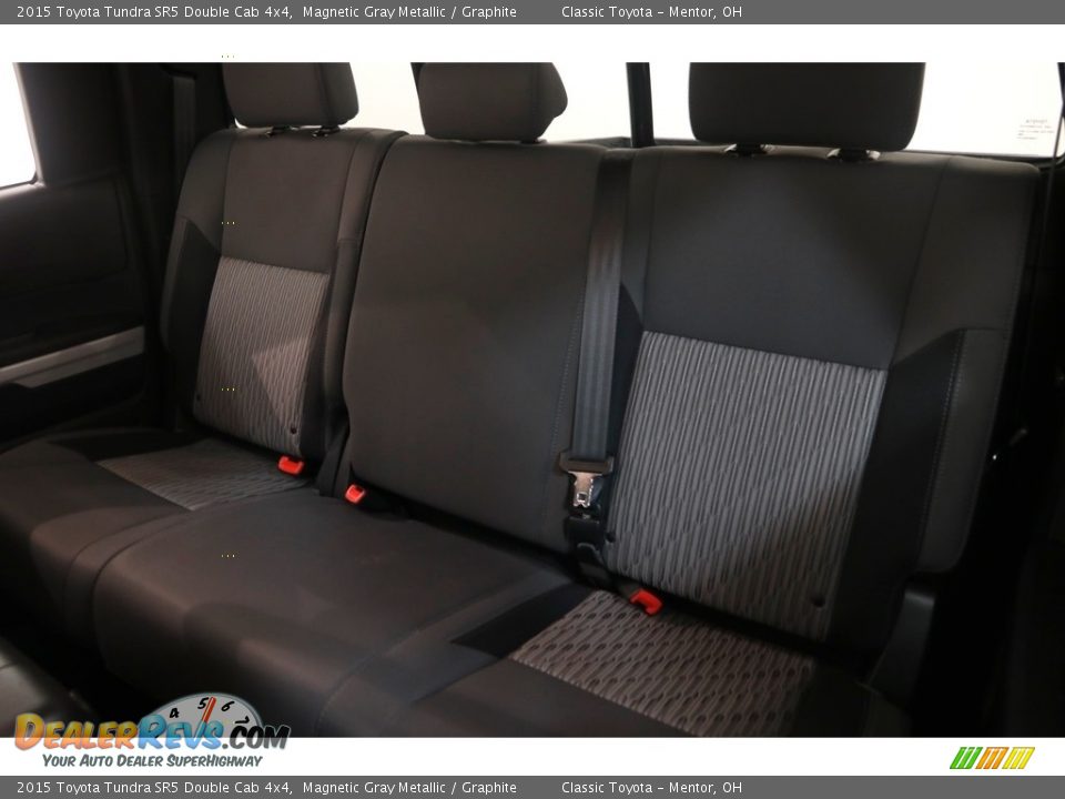 2015 Toyota Tundra SR5 Double Cab 4x4 Magnetic Gray Metallic / Graphite Photo #23