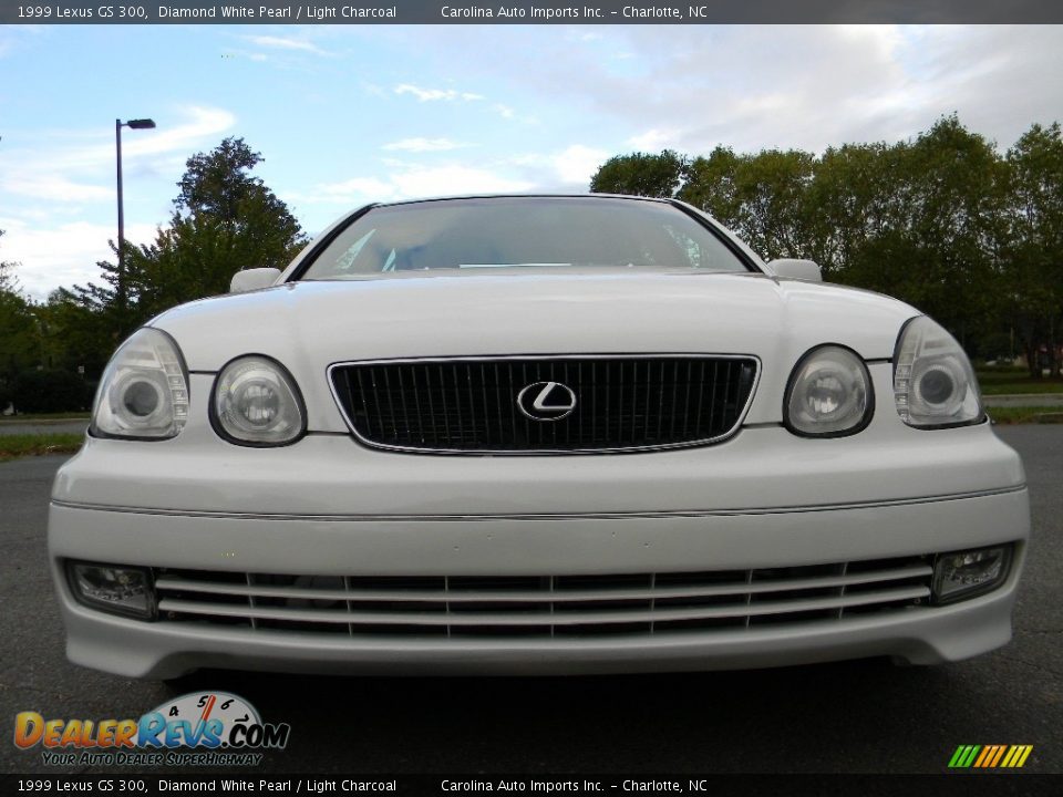1999 Lexus GS 300 Diamond White Pearl / Light Charcoal Photo #4