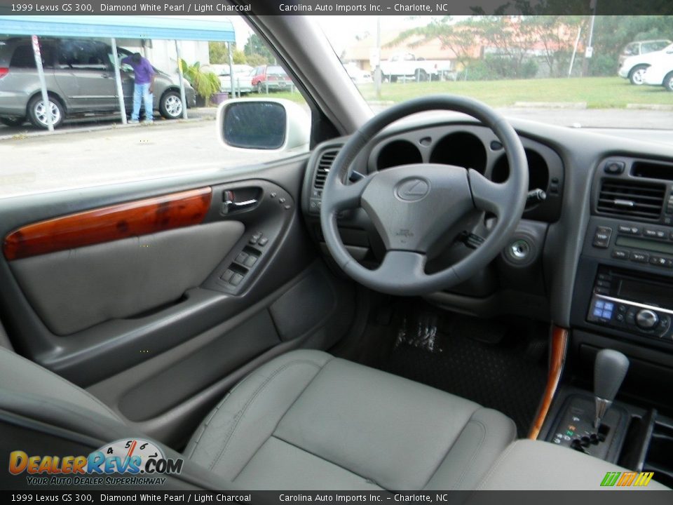 1999 Lexus GS 300 Diamond White Pearl / Light Charcoal Photo #12