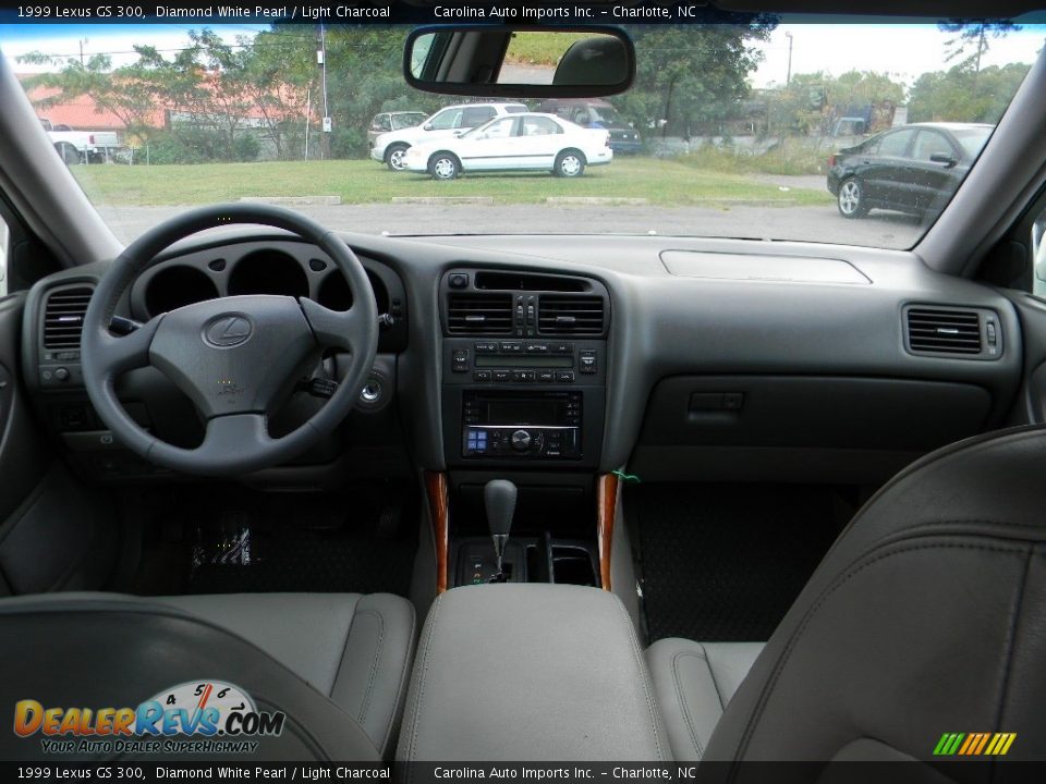 1999 Lexus GS 300 Diamond White Pearl / Light Charcoal Photo #13
