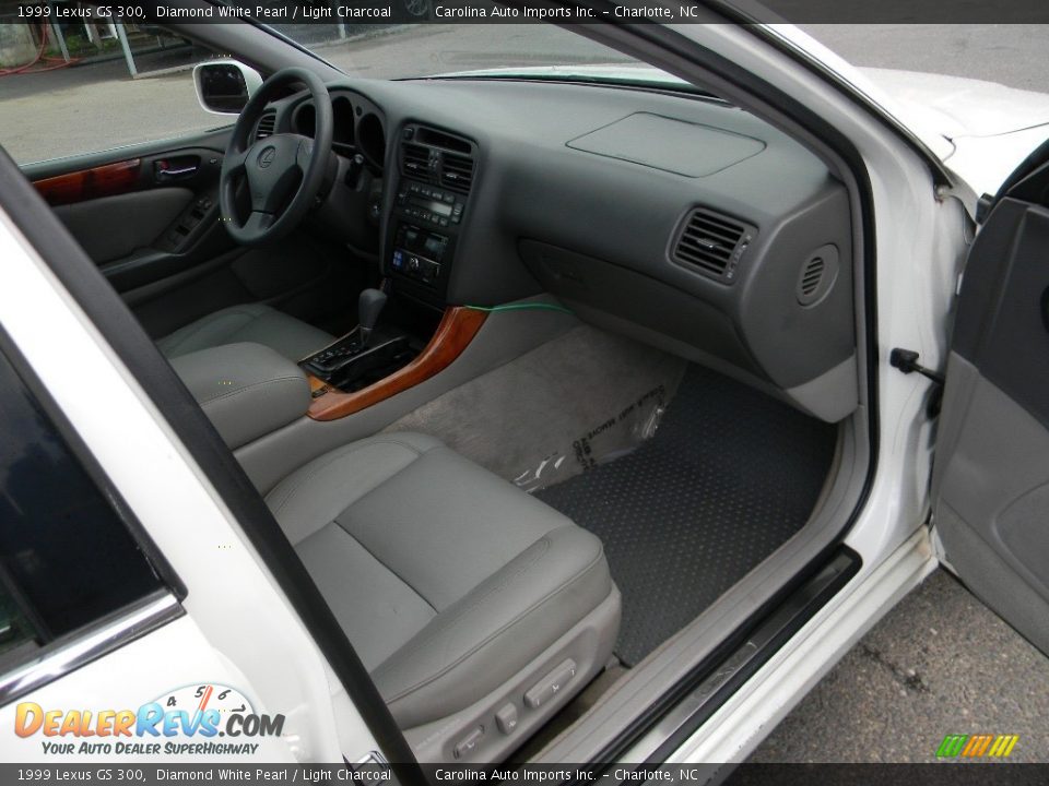 1999 Lexus GS 300 Diamond White Pearl / Light Charcoal Photo #21