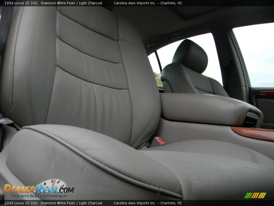 1999 Lexus GS 300 Diamond White Pearl / Light Charcoal Photo #22