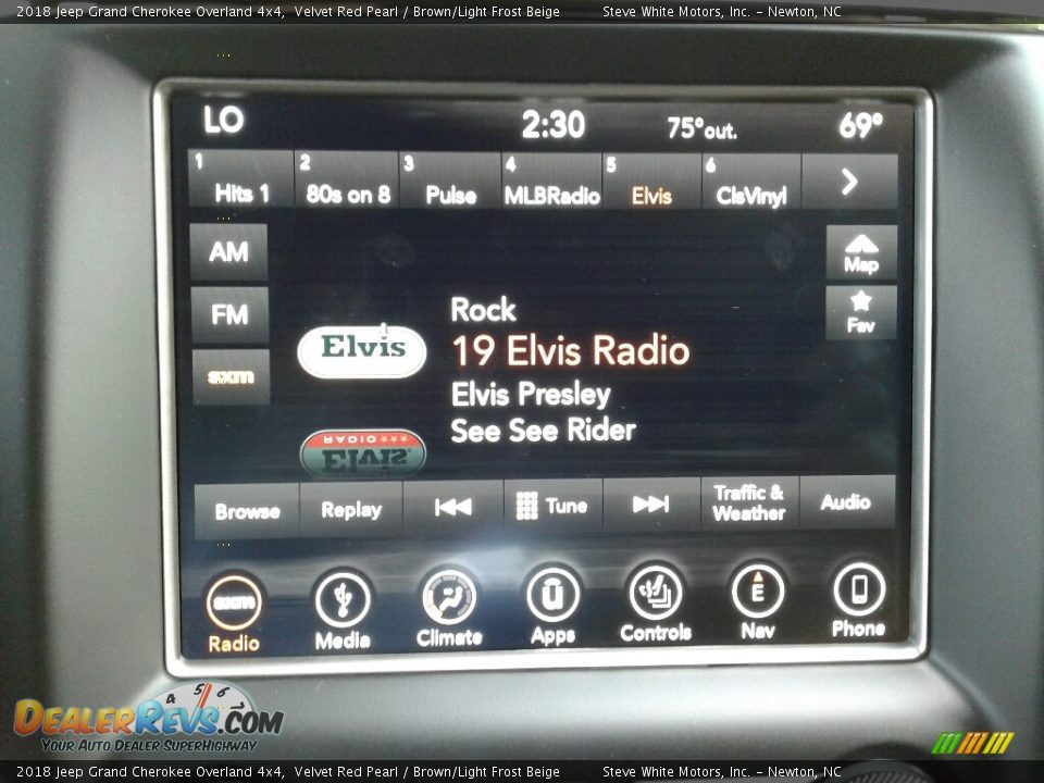 2018 Jeep Grand Cherokee Overland 4x4 Velvet Red Pearl / Brown/Light Frost Beige Photo #21