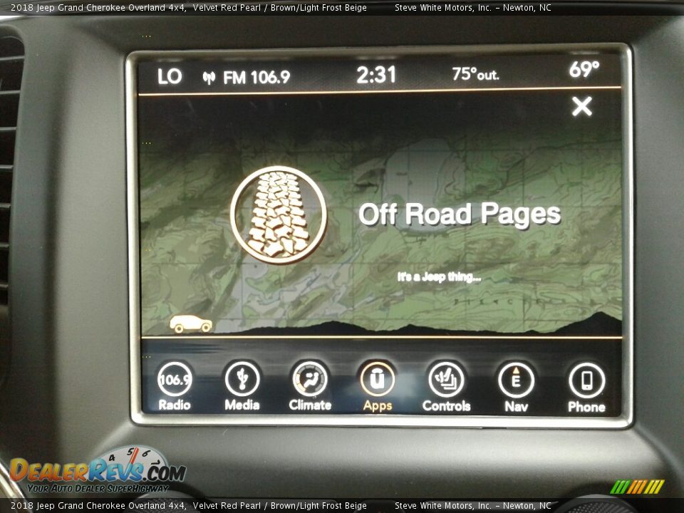 2018 Jeep Grand Cherokee Overland 4x4 Velvet Red Pearl / Brown/Light Frost Beige Photo #28