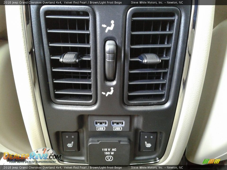 2018 Jeep Grand Cherokee Overland 4x4 Velvet Red Pearl / Brown/Light Frost Beige Photo #34