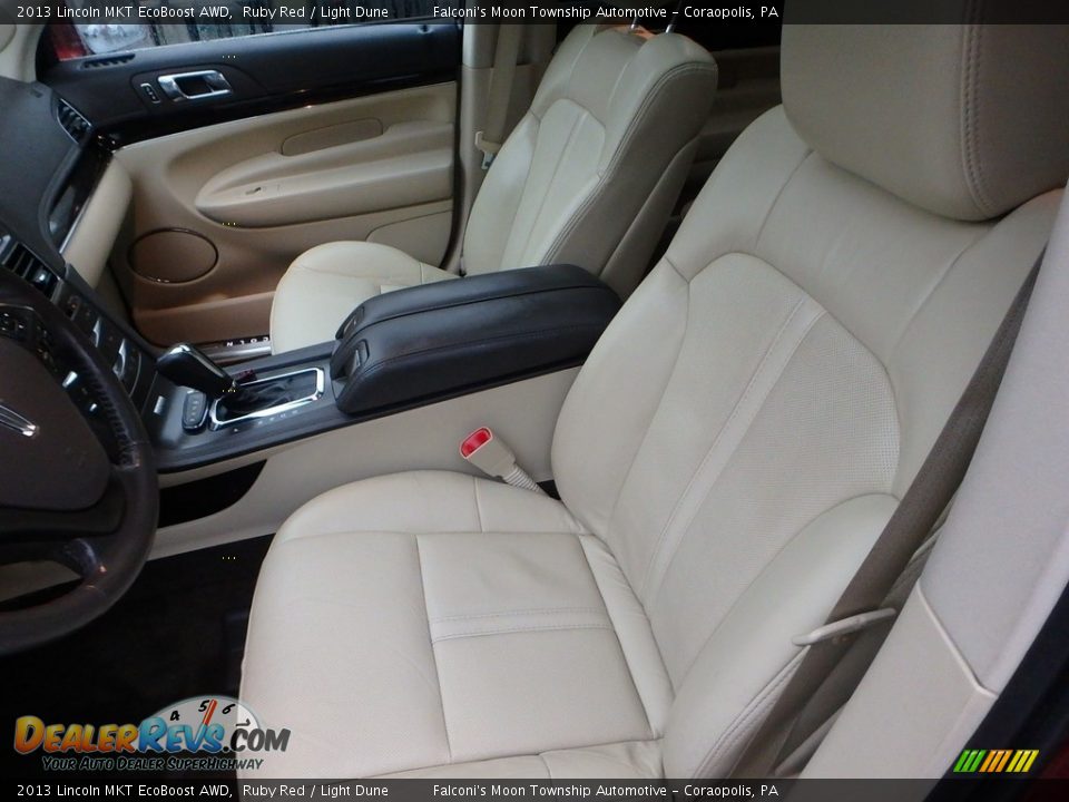 2013 Lincoln MKT EcoBoost AWD Ruby Red / Light Dune Photo #16
