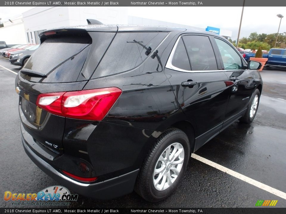 2018 Chevrolet Equinox LT AWD Mosaic Black Metallic / Jet Black Photo #5