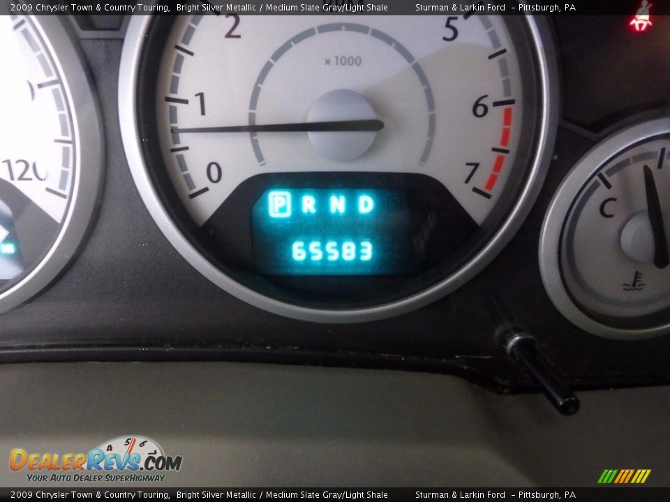 2009 Chrysler Town & Country Touring Bright Silver Metallic / Medium Slate Gray/Light Shale Photo #15