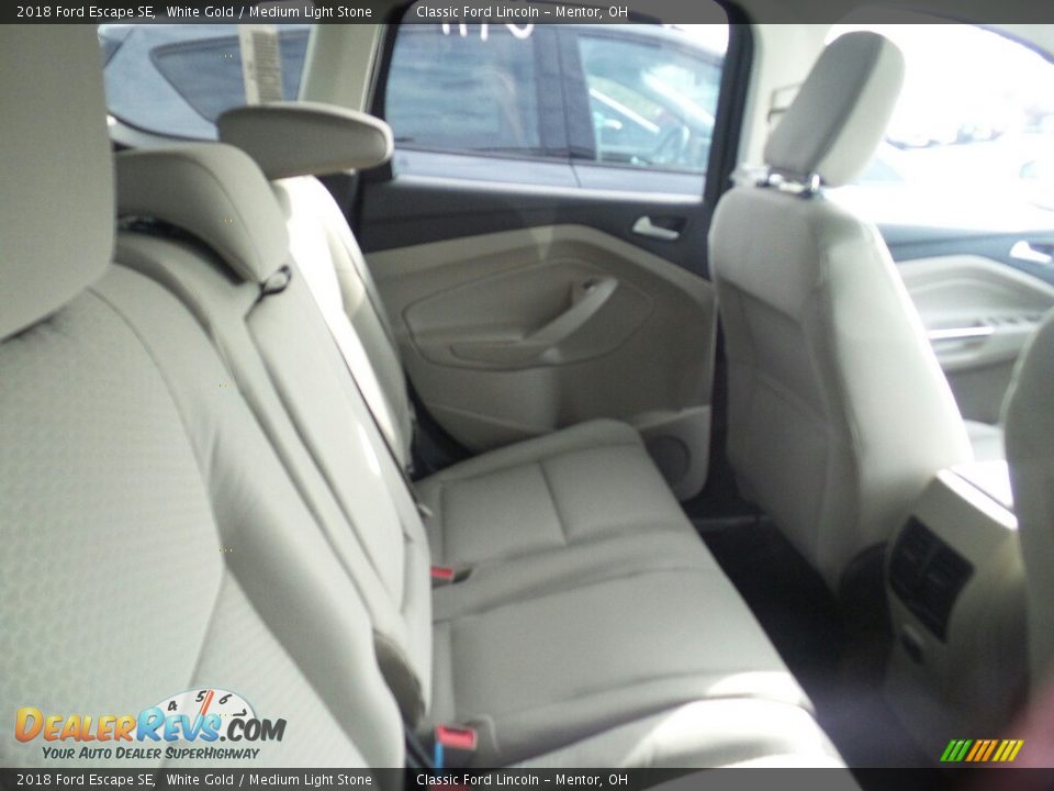 2018 Ford Escape SE White Gold / Medium Light Stone Photo #6