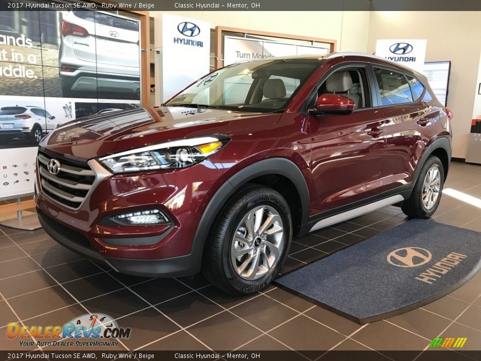 2017 Hyundai Tucson SE AWD Ruby Wine / Beige Photo #1