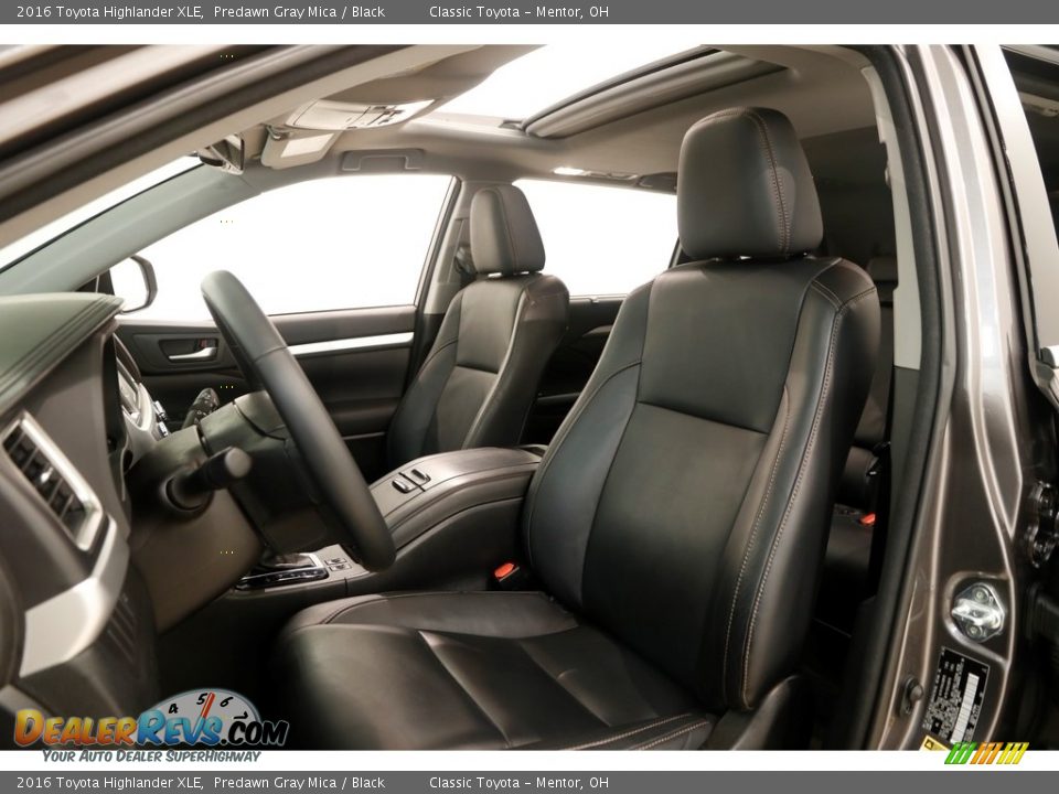 2016 Toyota Highlander XLE Predawn Gray Mica / Black Photo #5