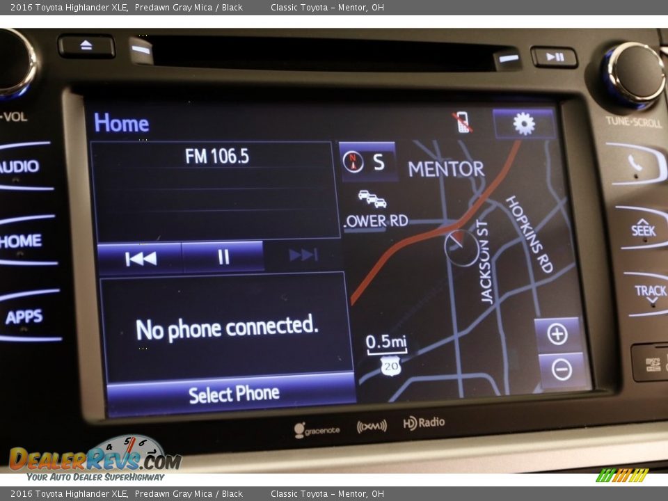 2016 Toyota Highlander XLE Predawn Gray Mica / Black Photo #10