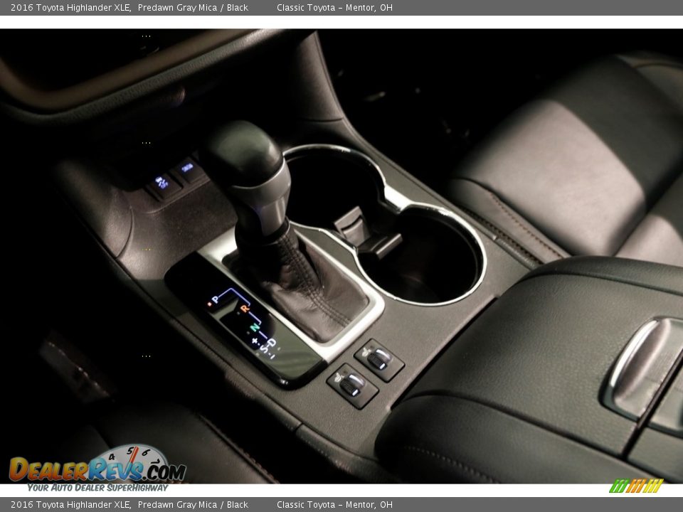 2016 Toyota Highlander XLE Predawn Gray Mica / Black Photo #13