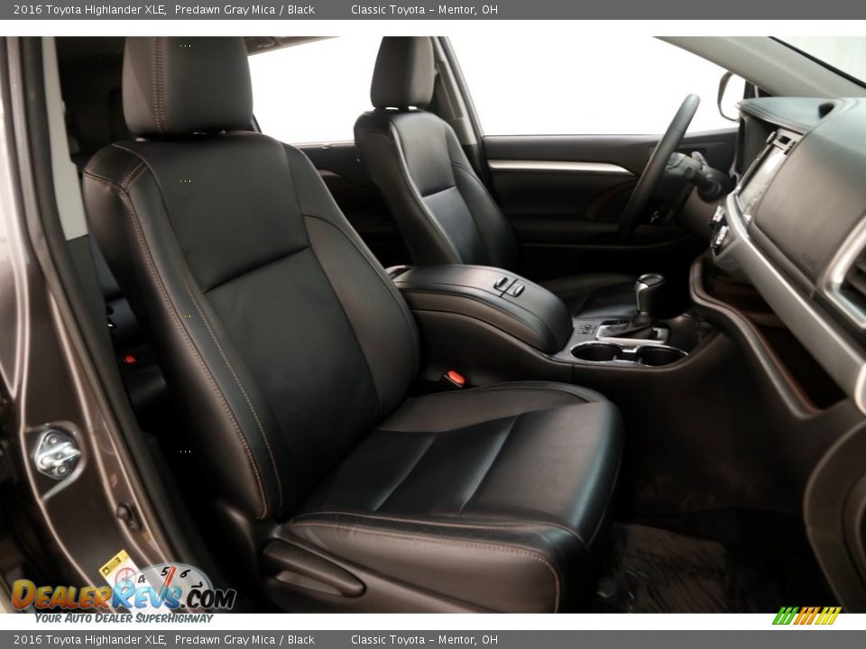 2016 Toyota Highlander XLE Predawn Gray Mica / Black Photo #15