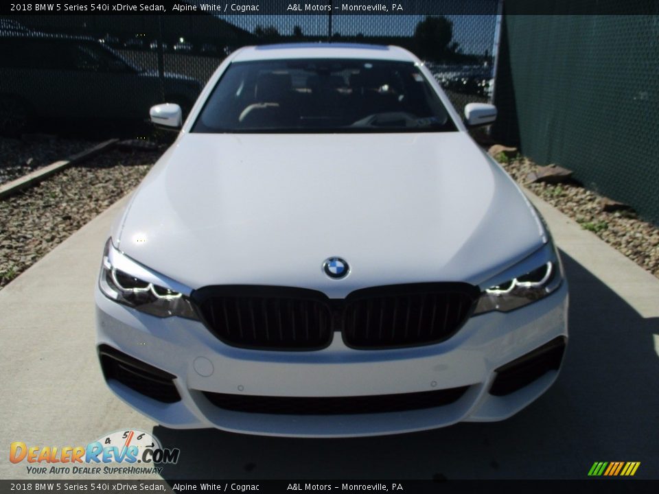 2018 BMW 5 Series 540i xDrive Sedan Alpine White / Cognac Photo #7