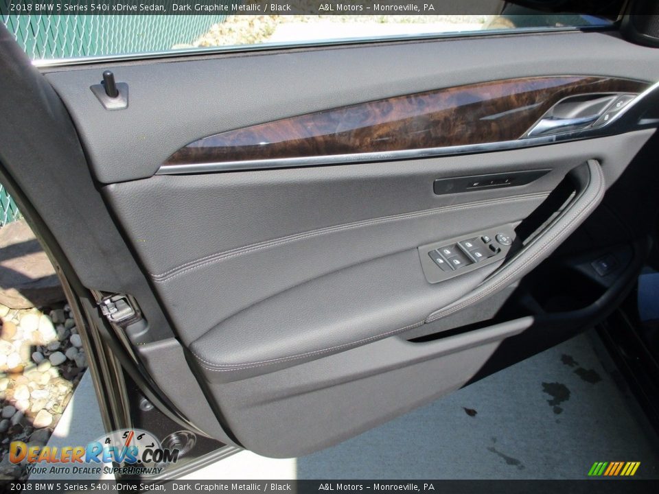 2018 BMW 5 Series 540i xDrive Sedan Dark Graphite Metallic / Black Photo #9