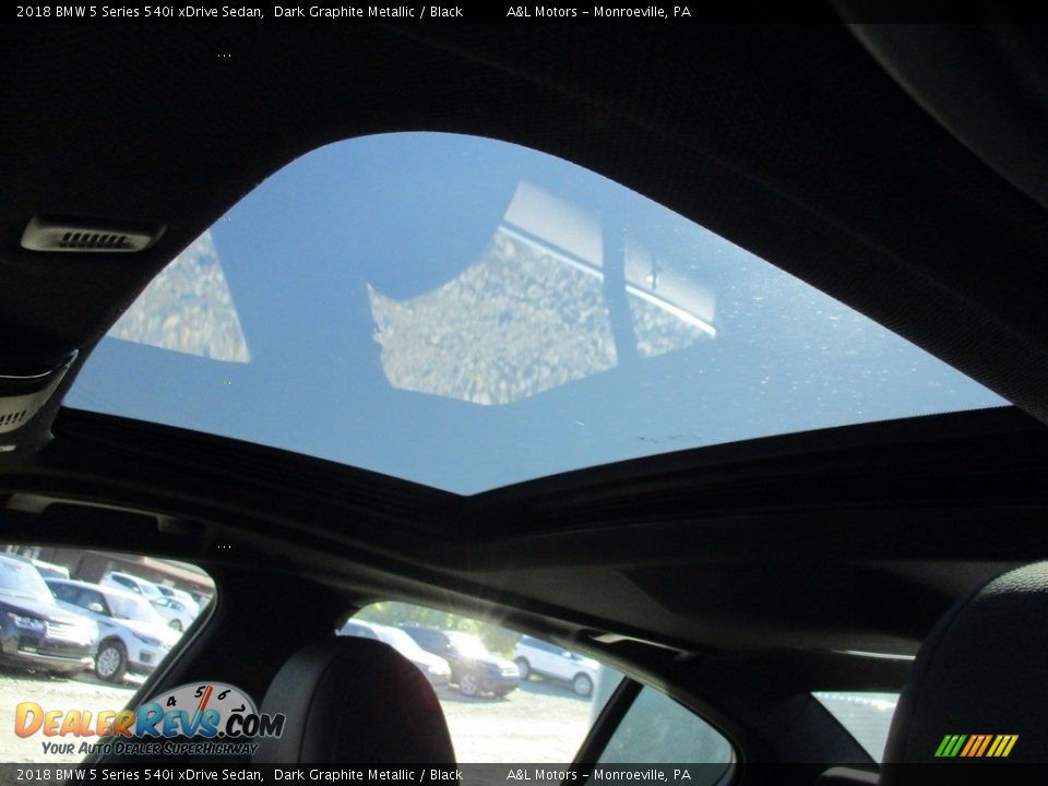 2018 BMW 5 Series 540i xDrive Sedan Dark Graphite Metallic / Black Photo #10