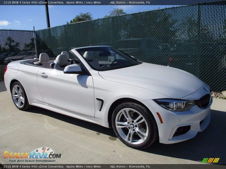 2018 BMW 4 Series 440i xDrive Convertible Alpine White / Ivory White Photo #1