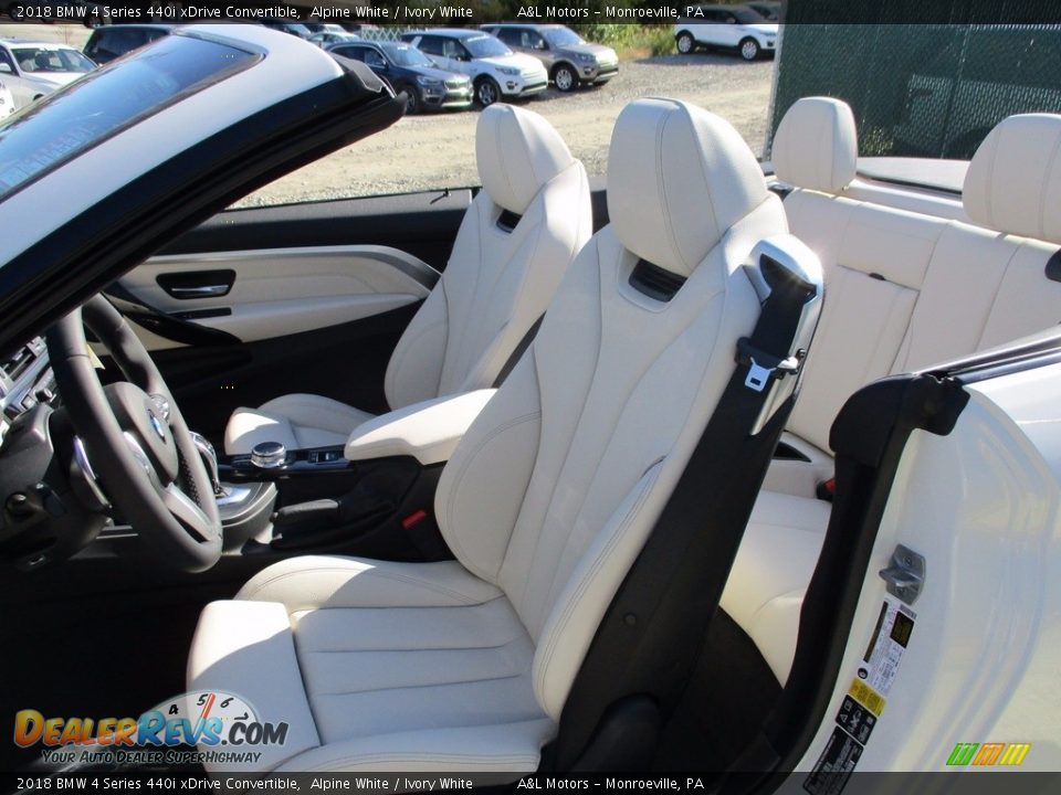 2018 BMW 4 Series 440i xDrive Convertible Alpine White / Ivory White Photo #10