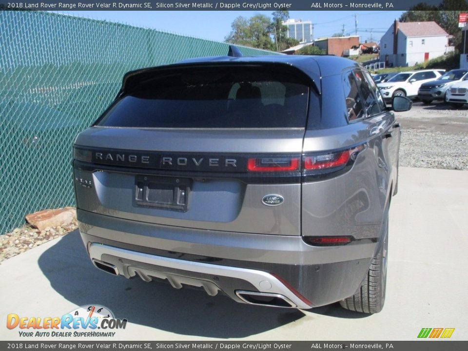 2018 Land Rover Range Rover Velar R Dynamic SE Silicon Silver Metallic / Dapple Grey/Light Oyster Photo #3