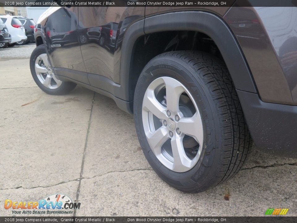 2018 Jeep Compass Latitude Granite Crystal Metallic / Black Photo #14