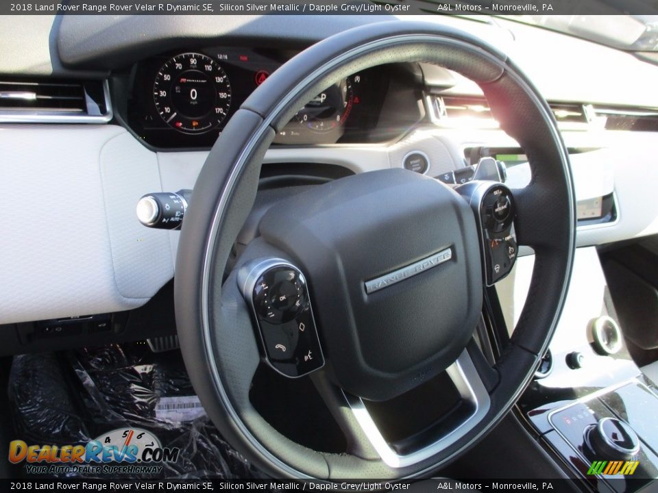 2018 Land Rover Range Rover Velar R Dynamic SE Steering Wheel Photo #14