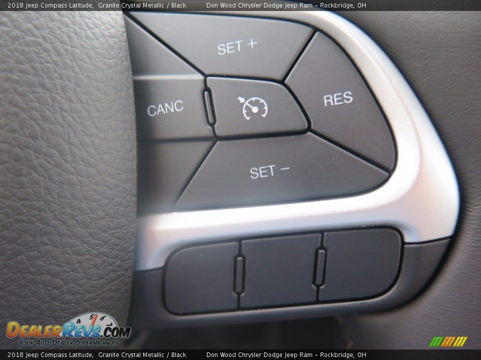 2018 Jeep Compass Latitude Granite Crystal Metallic / Black Photo #20