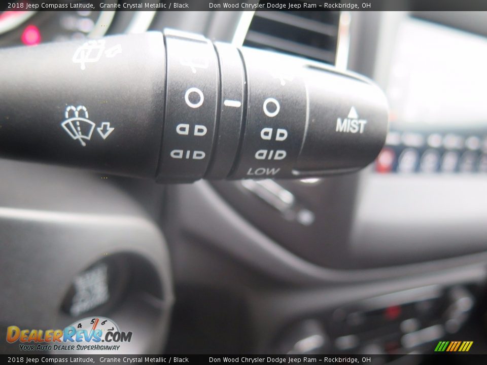 2018 Jeep Compass Latitude Granite Crystal Metallic / Black Photo #22