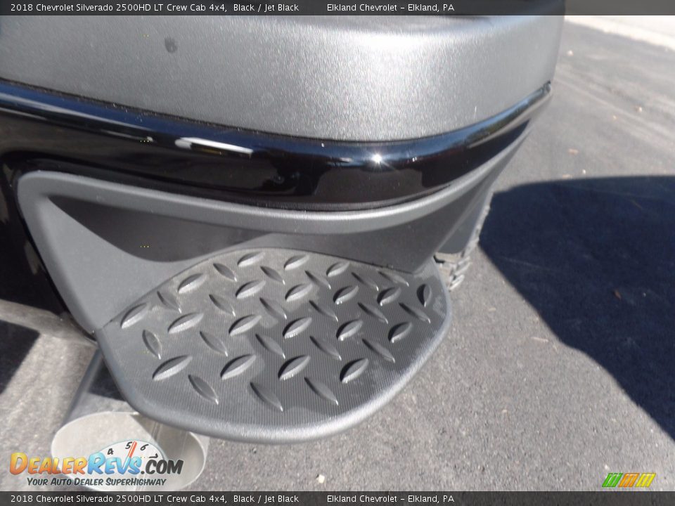 2018 Chevrolet Silverado 2500HD LT Crew Cab 4x4 Black / Jet Black Photo #10