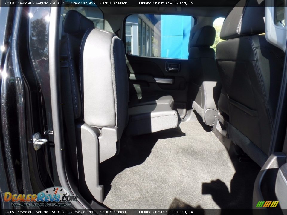 2018 Chevrolet Silverado 2500HD LT Crew Cab 4x4 Black / Jet Black Photo #16