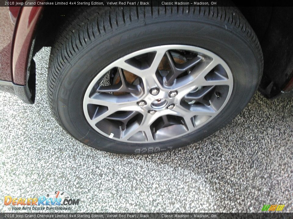 2018 Jeep Grand Cherokee Limited 4x4 Sterling Edition Velvet Red Pearl / Black Photo #2