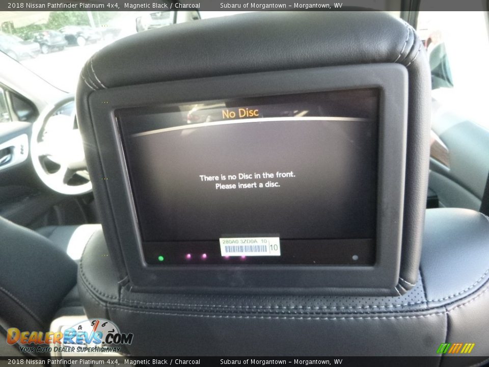 Entertainment System of 2018 Nissan Pathfinder Platinum 4x4 Photo #12