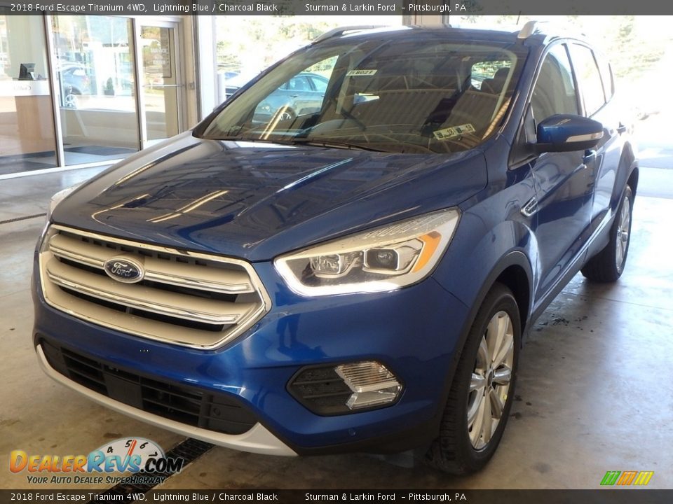 2018 Ford Escape Titanium 4WD Lightning Blue / Charcoal Black Photo #4