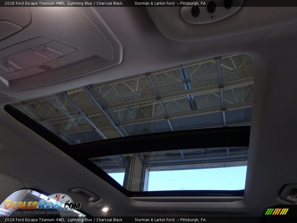2018 Ford Escape Titanium 4WD Lightning Blue / Charcoal Black Photo #12