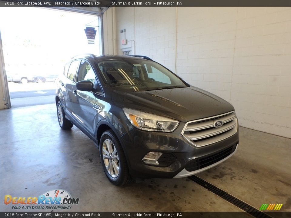 2018 Ford Escape SE 4WD Magnetic / Charcoal Black Photo #1