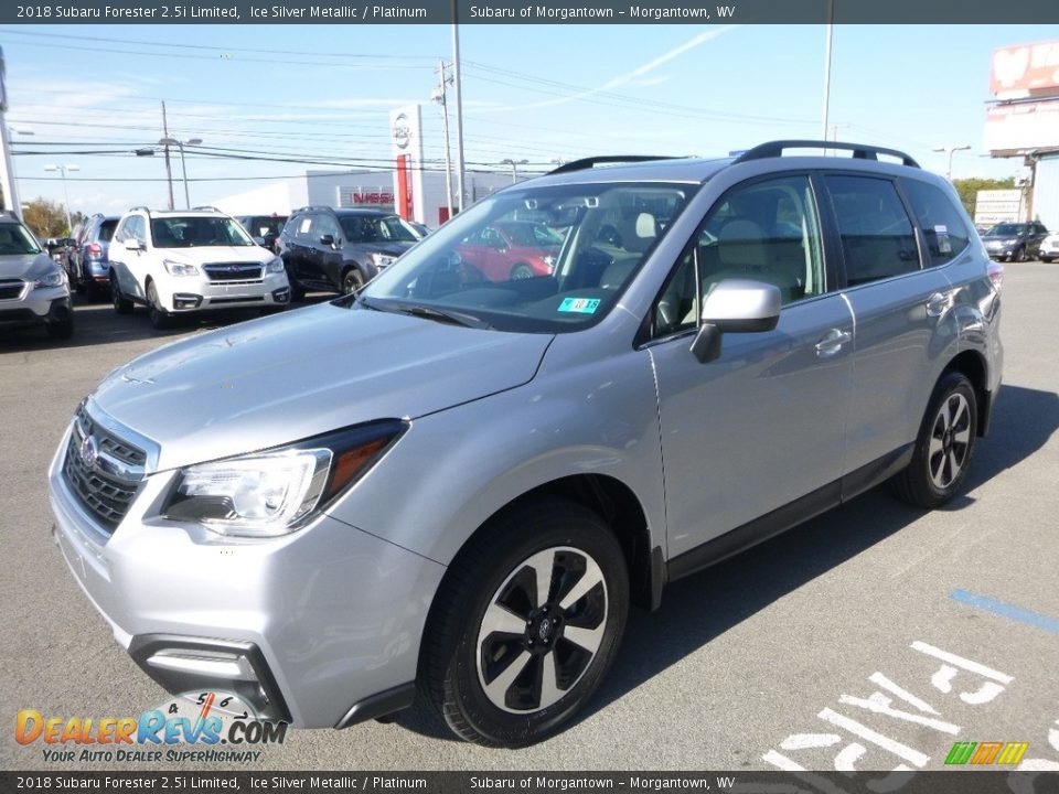 Front 3/4 View of 2018 Subaru Forester 2.5i Limited Photo #8