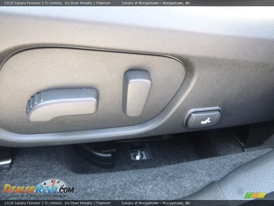 2018 Subaru Forester 2.5i Limited Ice Silver Metallic / Platinum Photo #17