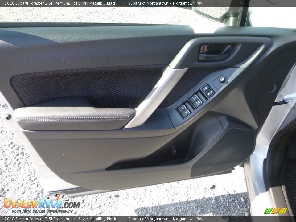 2018 Subaru Forester 2.5i Premium Ice Silver Metallic / Black Photo #13
