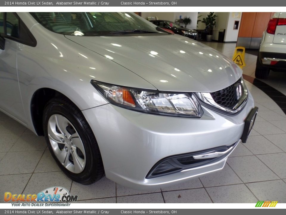 2014 Honda Civic LX Sedan Alabaster Silver Metallic / Gray Photo #10