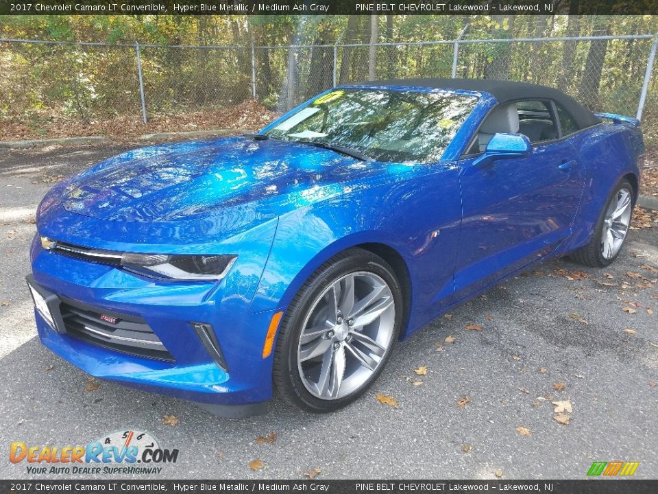 2017 Chevrolet Camaro LT Convertible Hyper Blue Metallic / Medium Ash Gray Photo #3