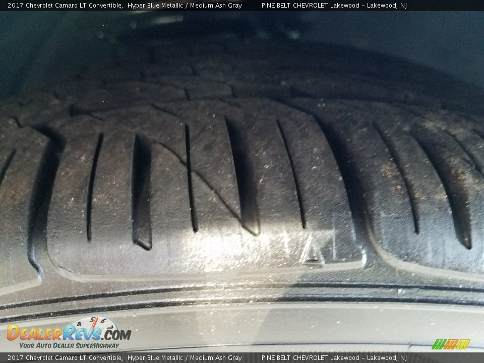 2017 Chevrolet Camaro LT Convertible Hyper Blue Metallic / Medium Ash Gray Photo #28