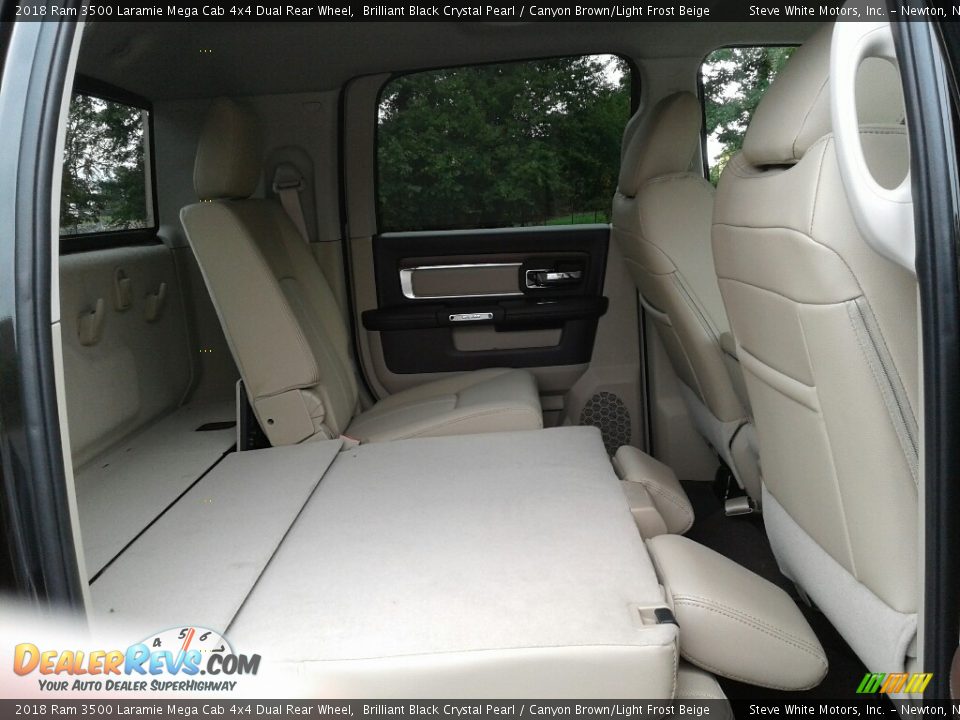 2018 Ram 3500 Laramie Mega Cab 4x4 Dual Rear Wheel Brilliant Black Crystal Pearl / Canyon Brown/Light Frost Beige Photo #13