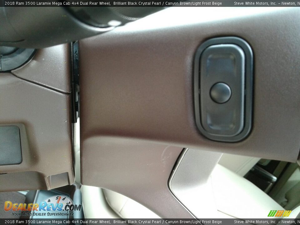 2018 Ram 3500 Laramie Mega Cab 4x4 Dual Rear Wheel Brilliant Black Crystal Pearl / Canyon Brown/Light Frost Beige Photo #16