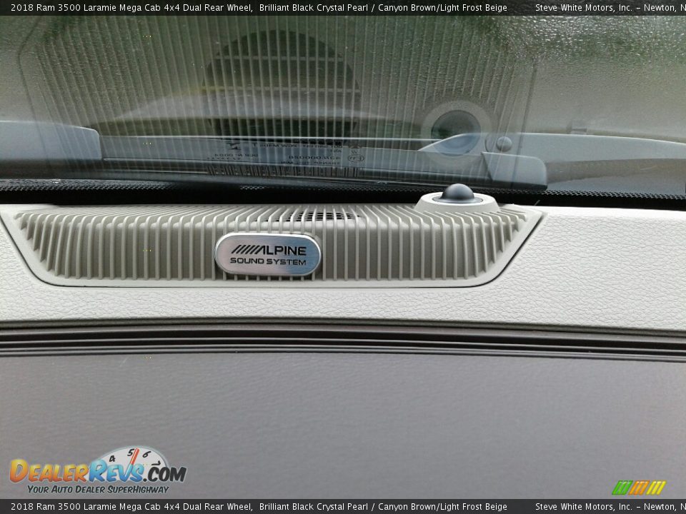 2018 Ram 3500 Laramie Mega Cab 4x4 Dual Rear Wheel Brilliant Black Crystal Pearl / Canyon Brown/Light Frost Beige Photo #32