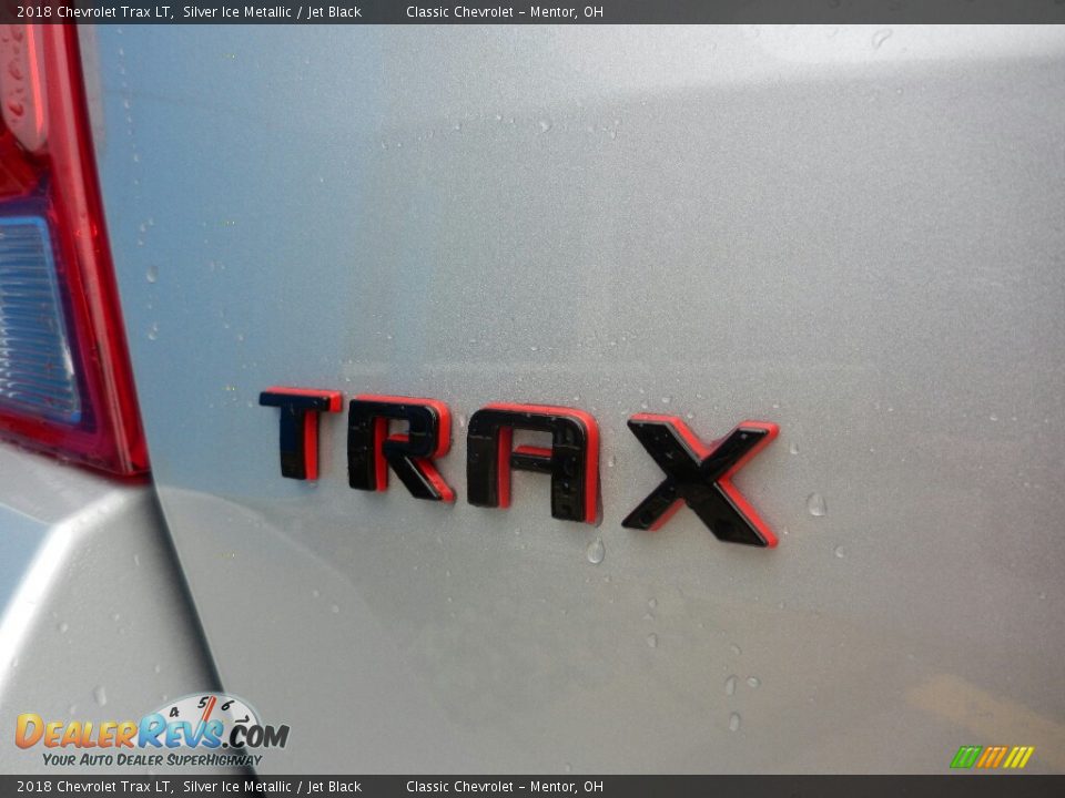 2018 Chevrolet Trax LT Silver Ice Metallic / Jet Black Photo #8