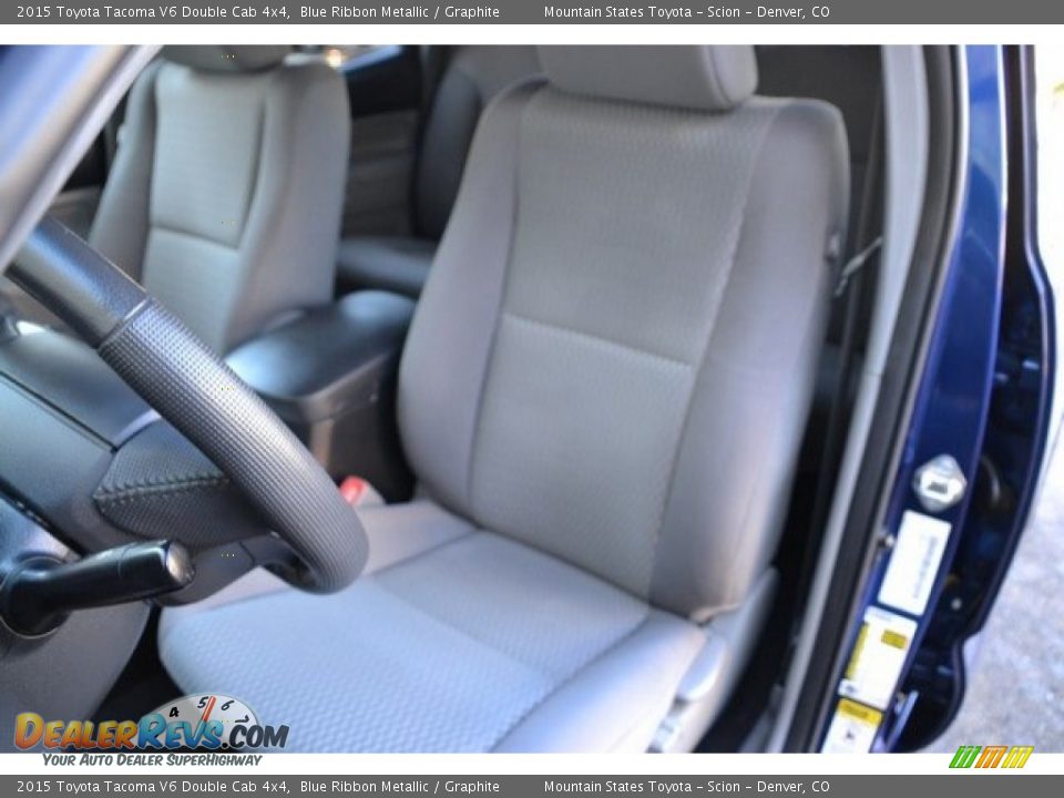 2015 Toyota Tacoma V6 Double Cab 4x4 Blue Ribbon Metallic / Graphite Photo #12