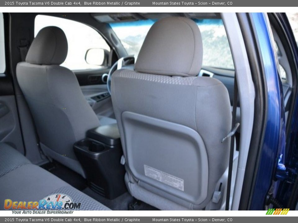 2015 Toyota Tacoma V6 Double Cab 4x4 Blue Ribbon Metallic / Graphite Photo #20