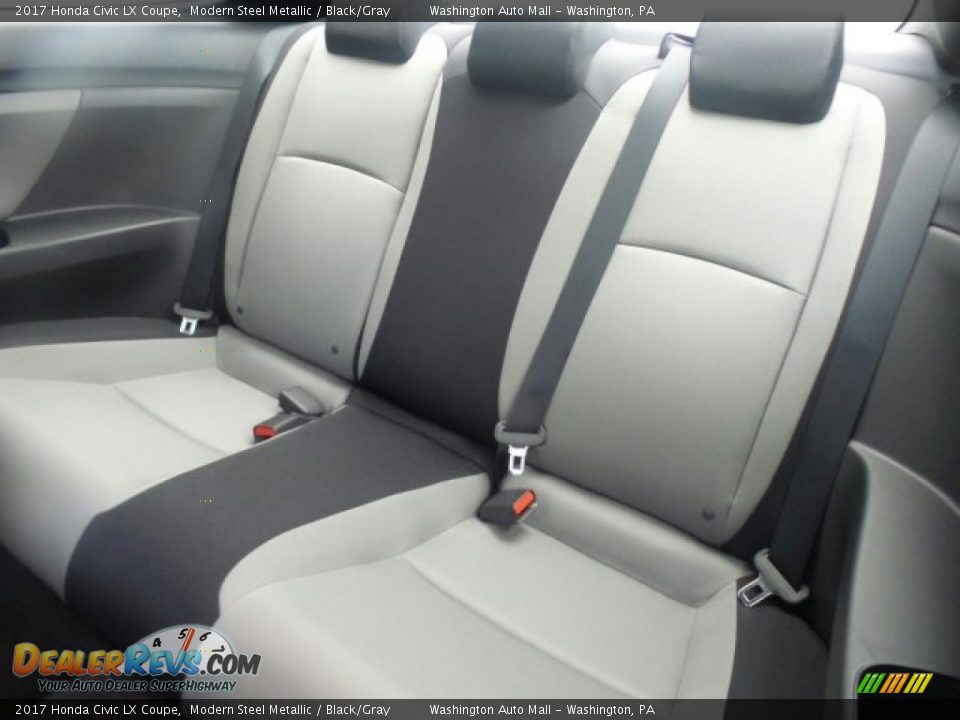 2017 Honda Civic LX Coupe Modern Steel Metallic / Black/Gray Photo #10